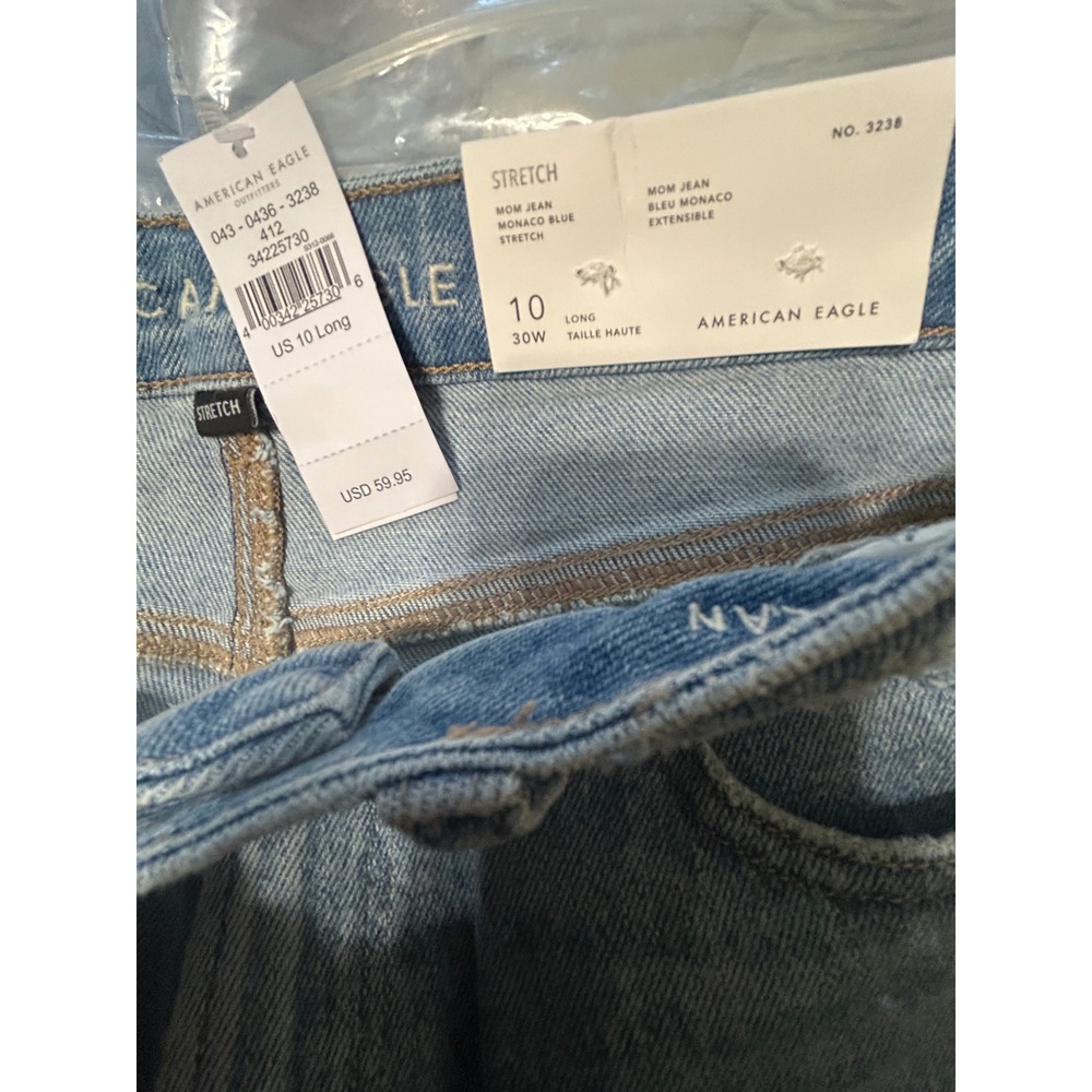 American Eagle Stretch Mom Jeans Womens 10 Long Distressed Raw Hem Light Wash - Picture 3 of 5